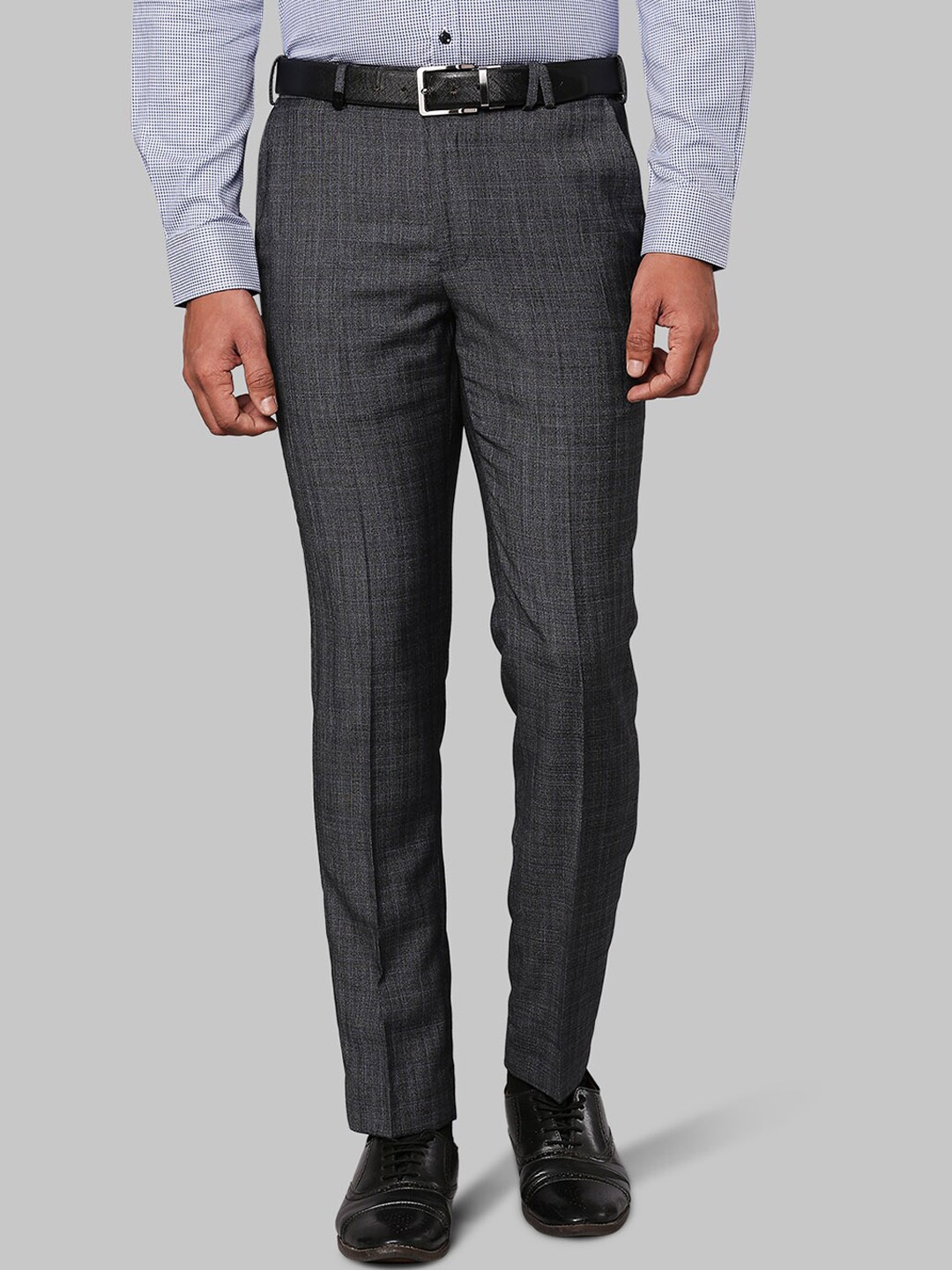 

Park Avenue Men Grey Checked Slim Fit Trousers