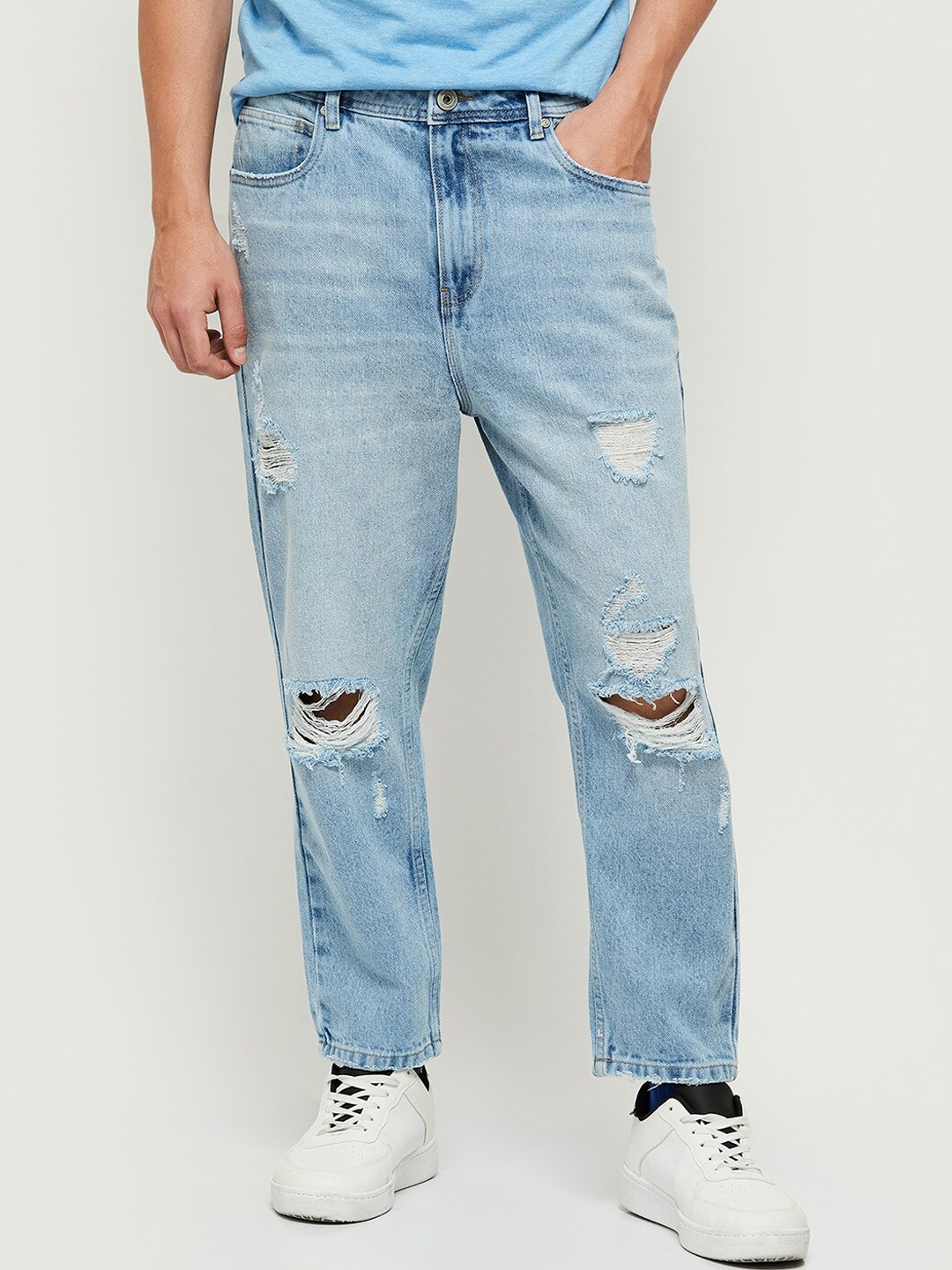 

max Men Blue Highly Distressed Heavy Fade Jeans