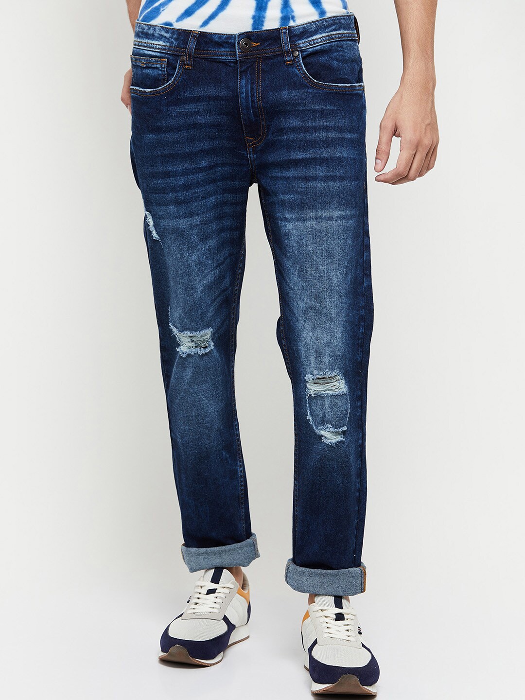 

max Men Blue Mildly Distressed Heavy Fade Jeans