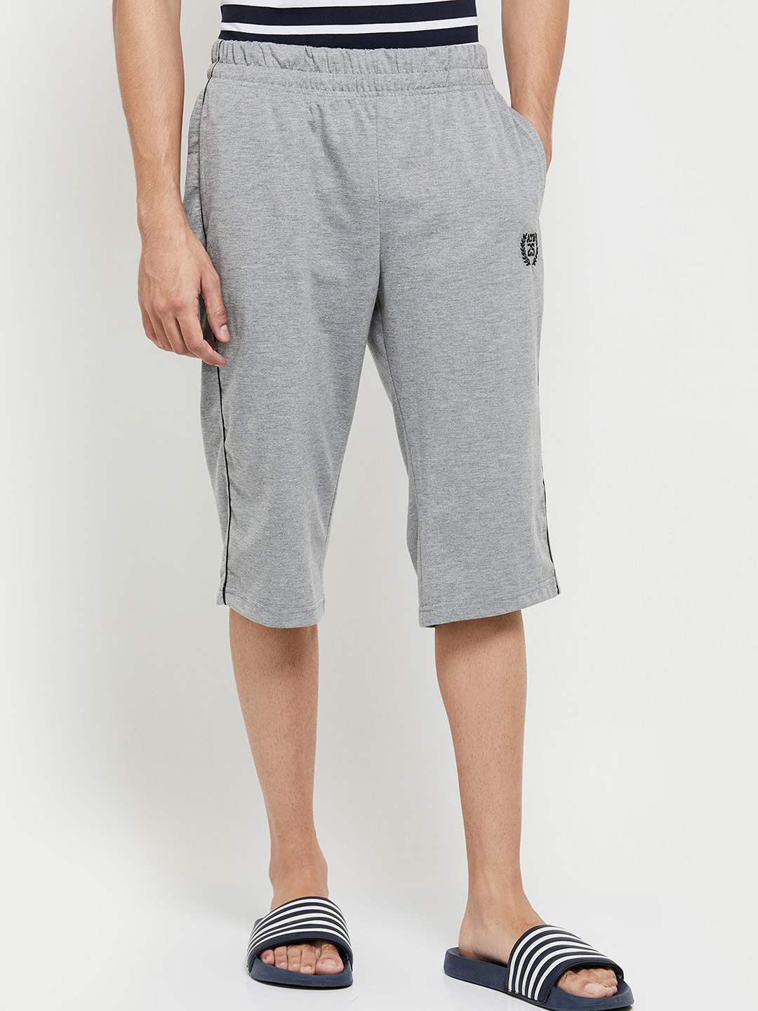 

max Men Grey Melange Solid Knee-Length Lounge Pants