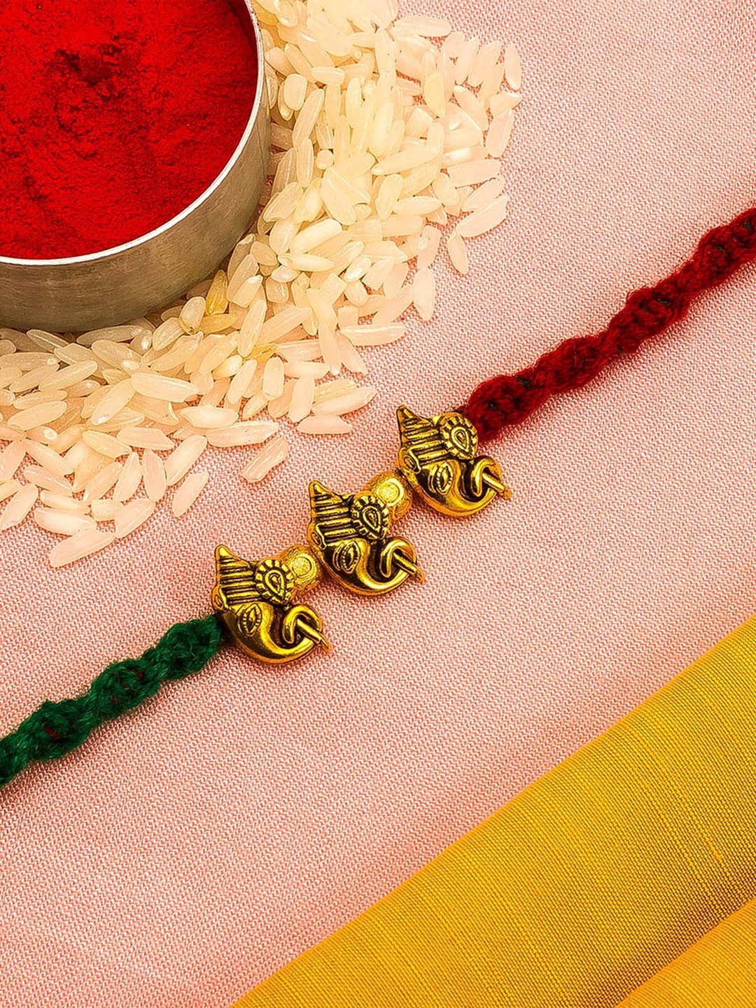 

aadita Men Red & Gold-Toned Handmade Rakhi