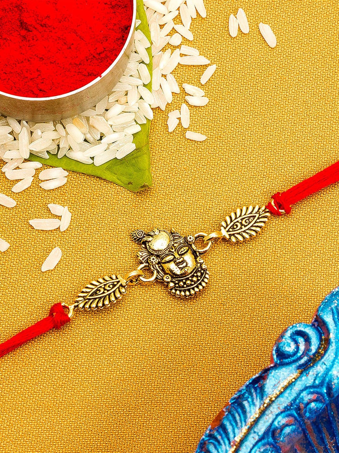 

aadita Men Red & Gold-Toned Rakhi