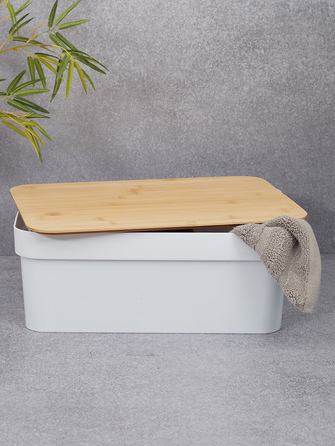 

HomeTown White & Brown Food Storage Container with Lid