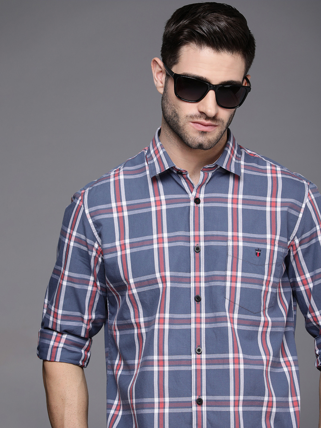 

Louis Philippe Sport Men Blue & Grey Slim Fit Checked Pure Cotton Casual Shirt