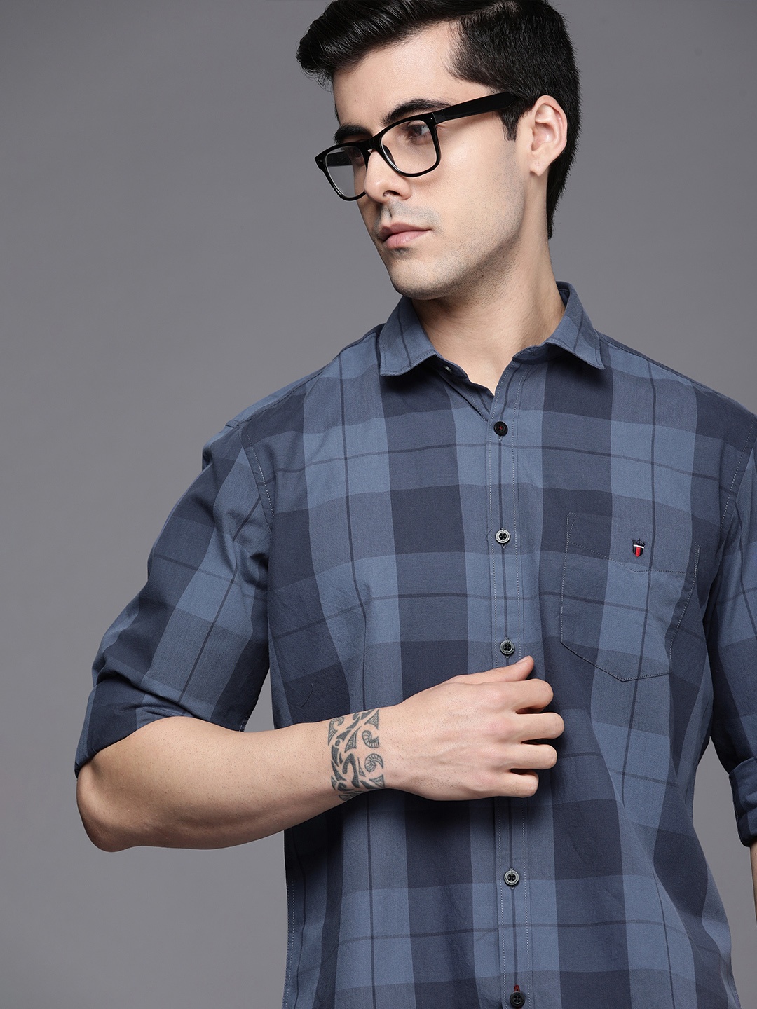 

Louis Philippe Sport Slim Fit Buffalo Checked Pure Cotton Casual Shirt, Blue