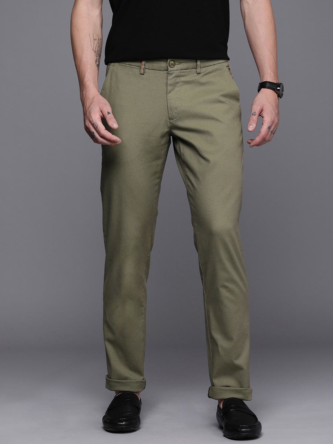 

Louis Philippe Sport Men Olive Green Slim Fit Regular Trousers