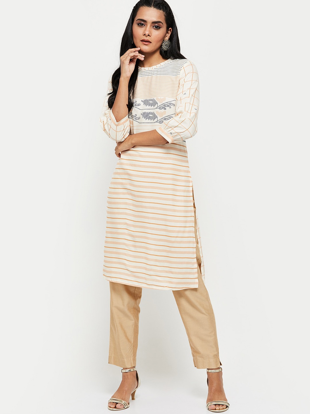 

max Women Off White regular Sleeves Chikankari Kurta