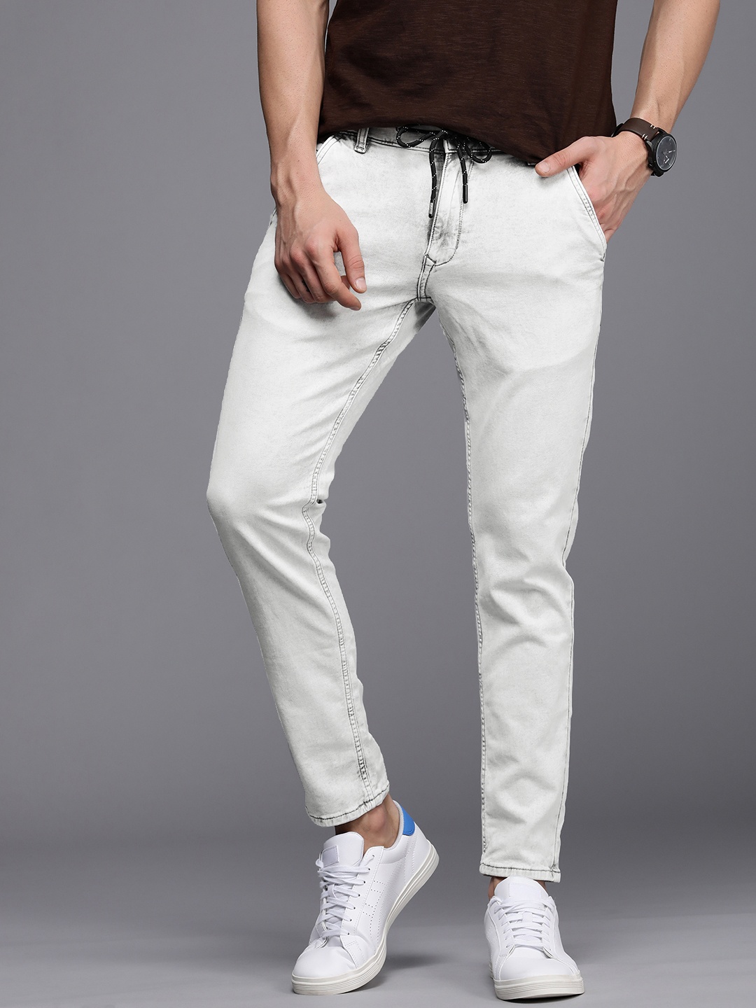 

Louis Philippe Jeans Men Grey Smart Fit Low-Rise Heavy Fade Stretchable Jeans