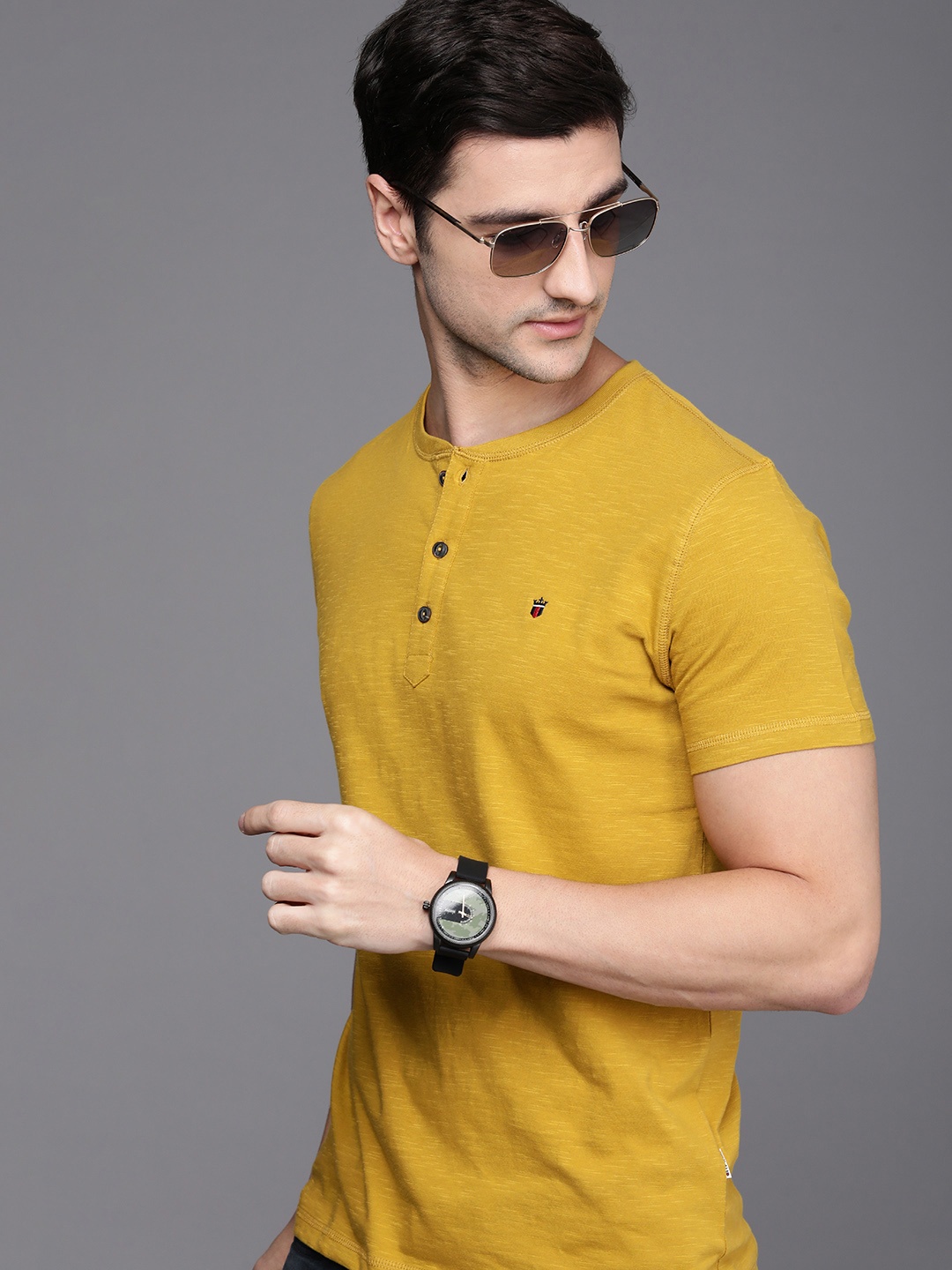 

Louis Philippe Jeans Men Mustard Yellow Solid Slim Fit Pure Cotton T-shirt