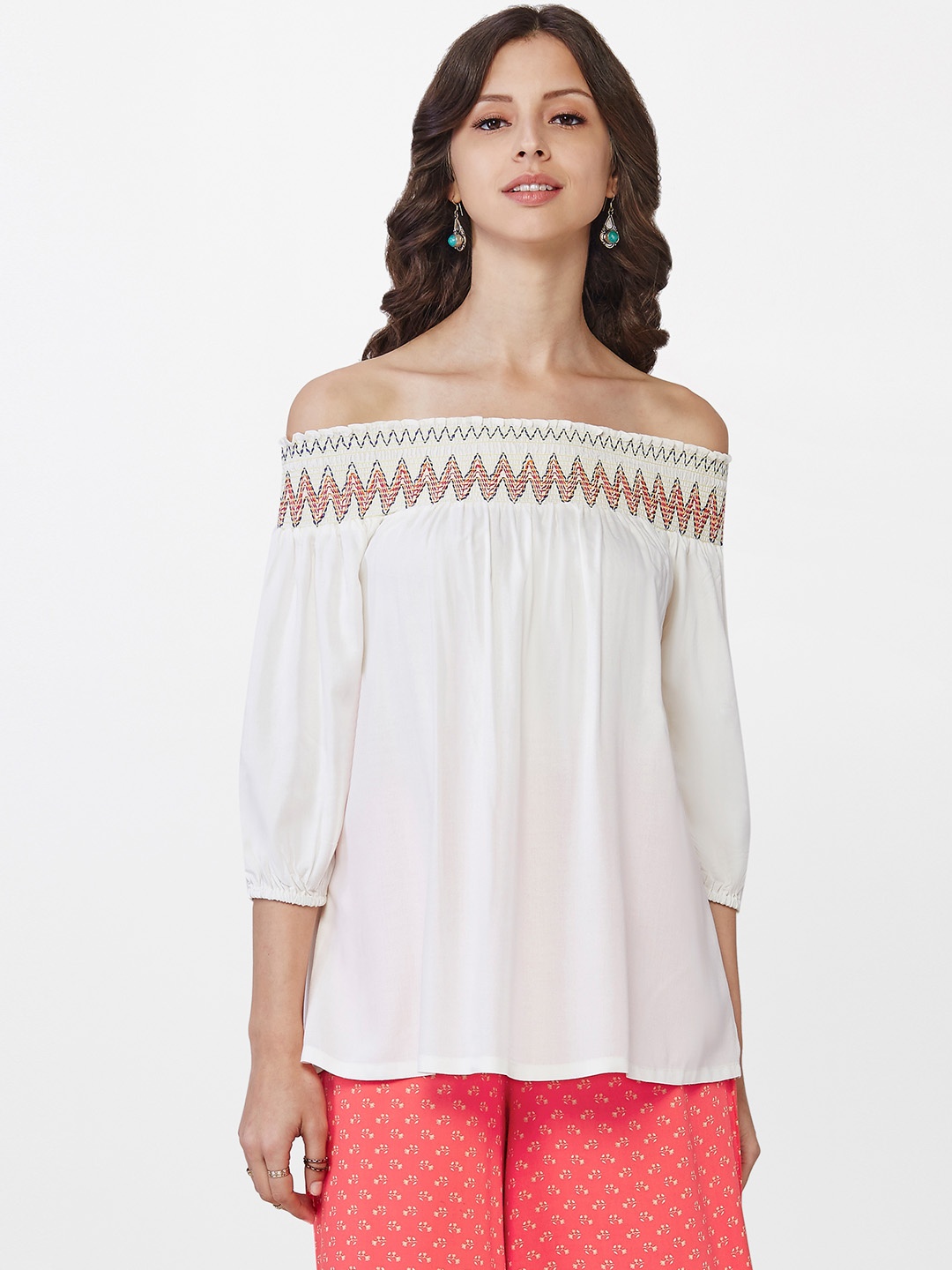

Global Desi Women Off-White Solid Bardot Top