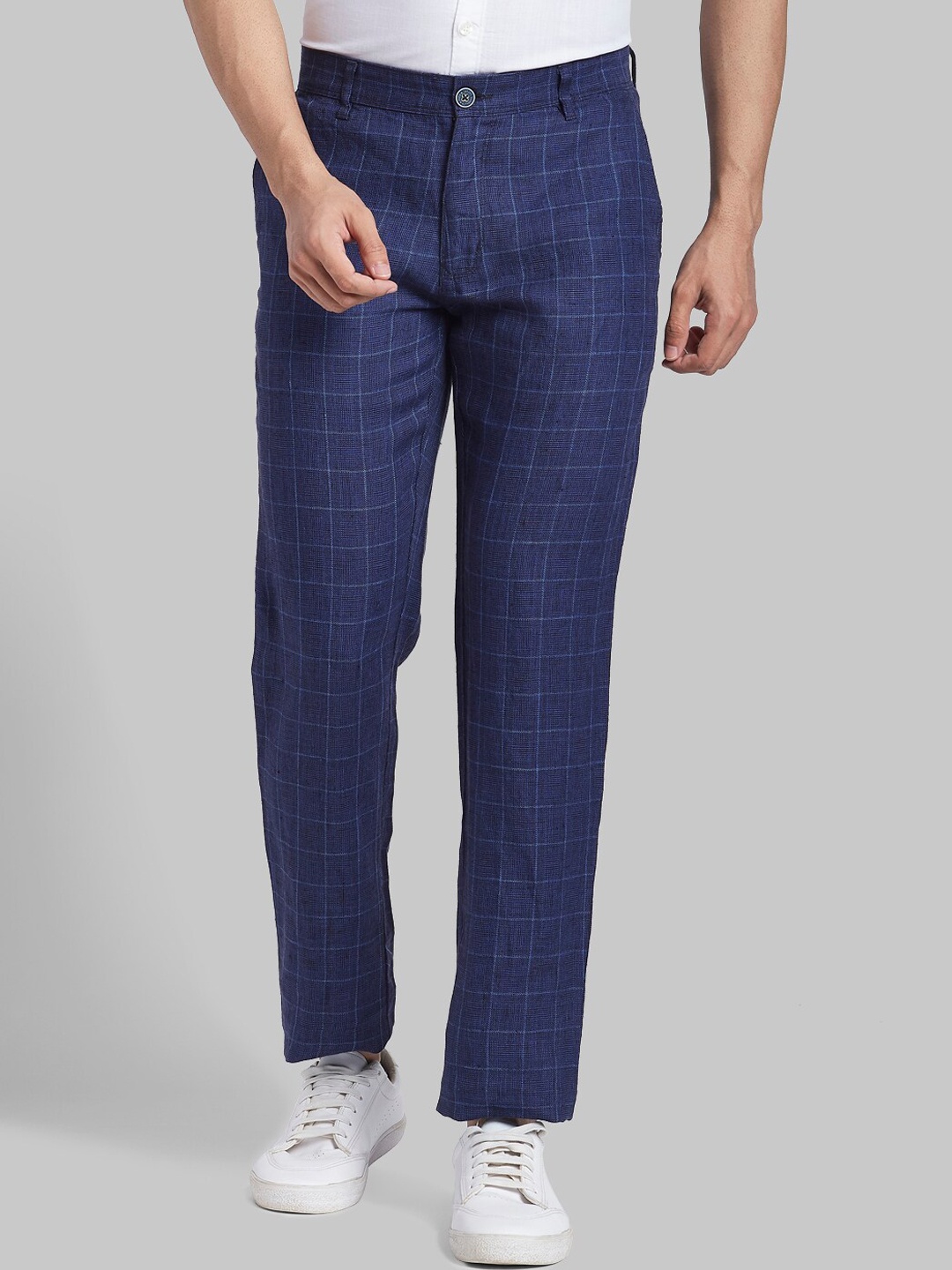 

Parx Men Dark Blue Checked Tapered Fit Trousers