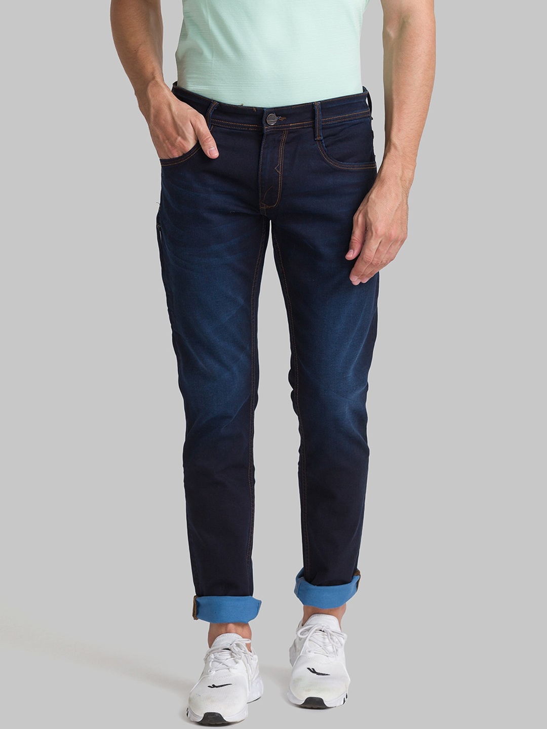 

Parx Men Black Skinny Fit Light Fade Stretchable Jeans