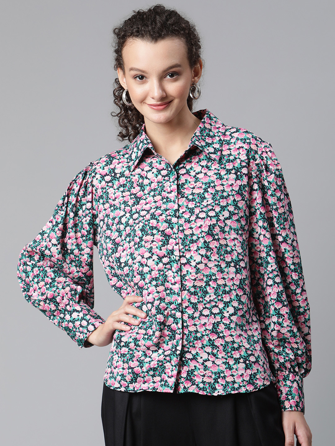 

plusS Women Green & Pink Floral Printed Casual Shirt