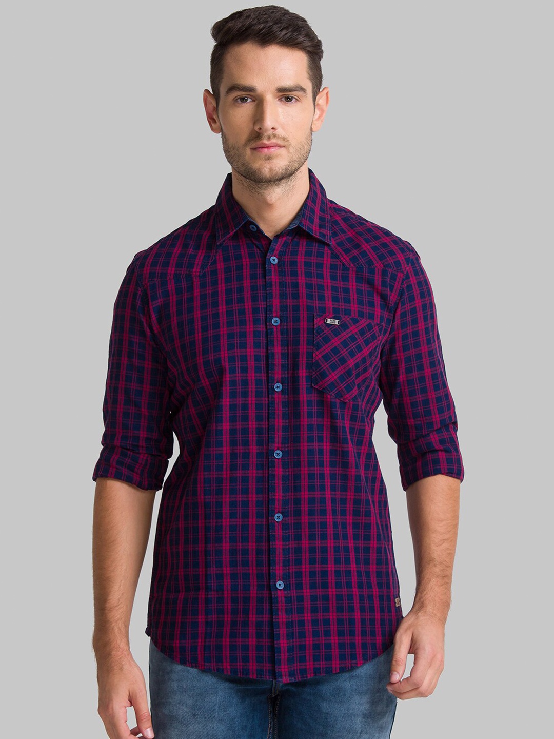 

Parx Men Red Slim Fit Tartan Checks Checked Casual Shirt