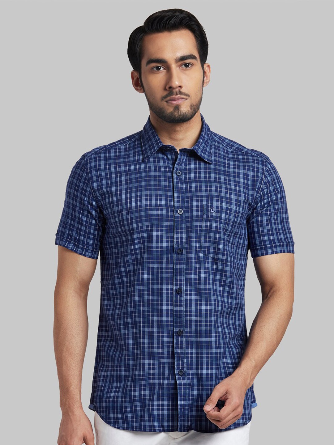 

Parx Men Blue Slim Fit Checked Casual Shirt