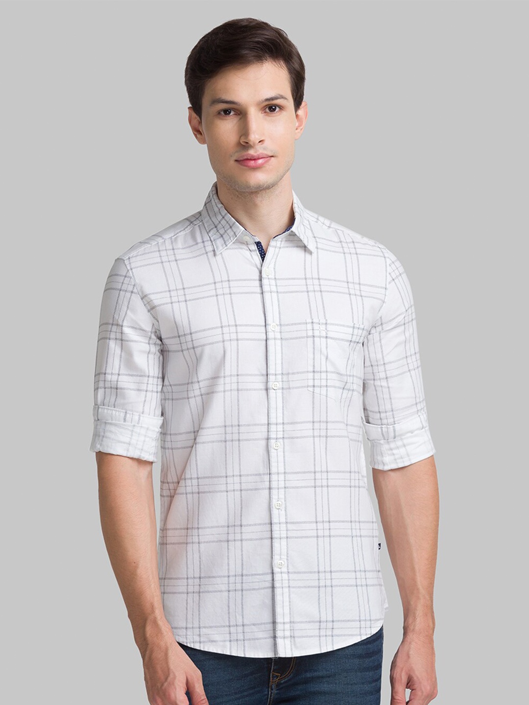 

Parx Men White Slim Fit Checked Casual Shirt