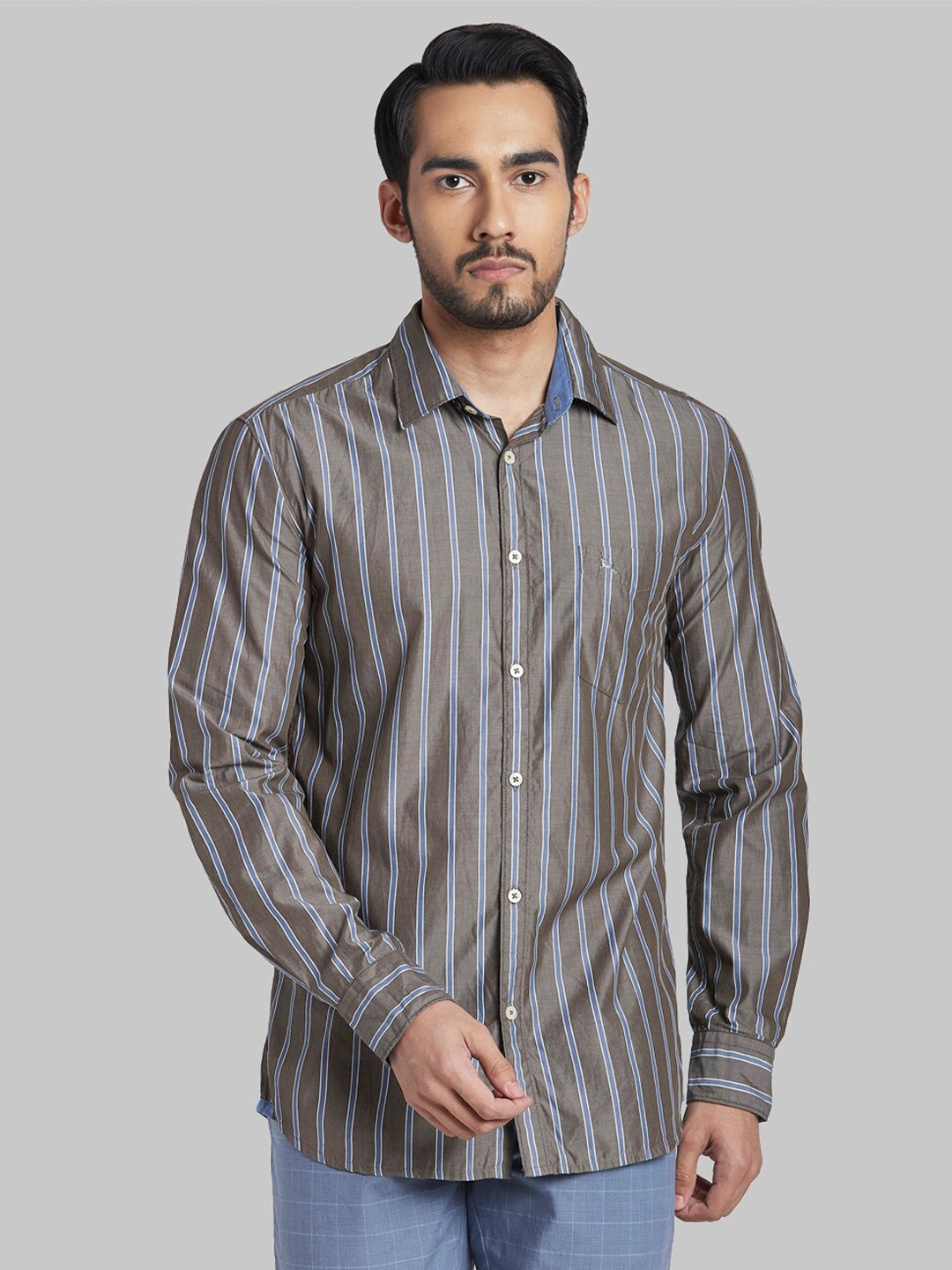 

Parx Men Brown Slim Fit Striped Casual Shirt