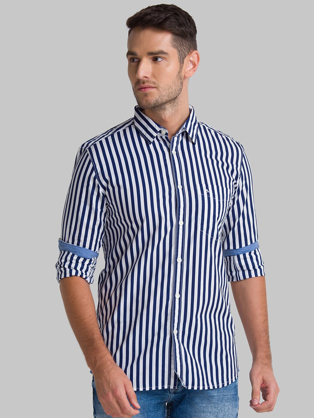 

Parx Men Blue Slim Fit Striped Casual Shirt