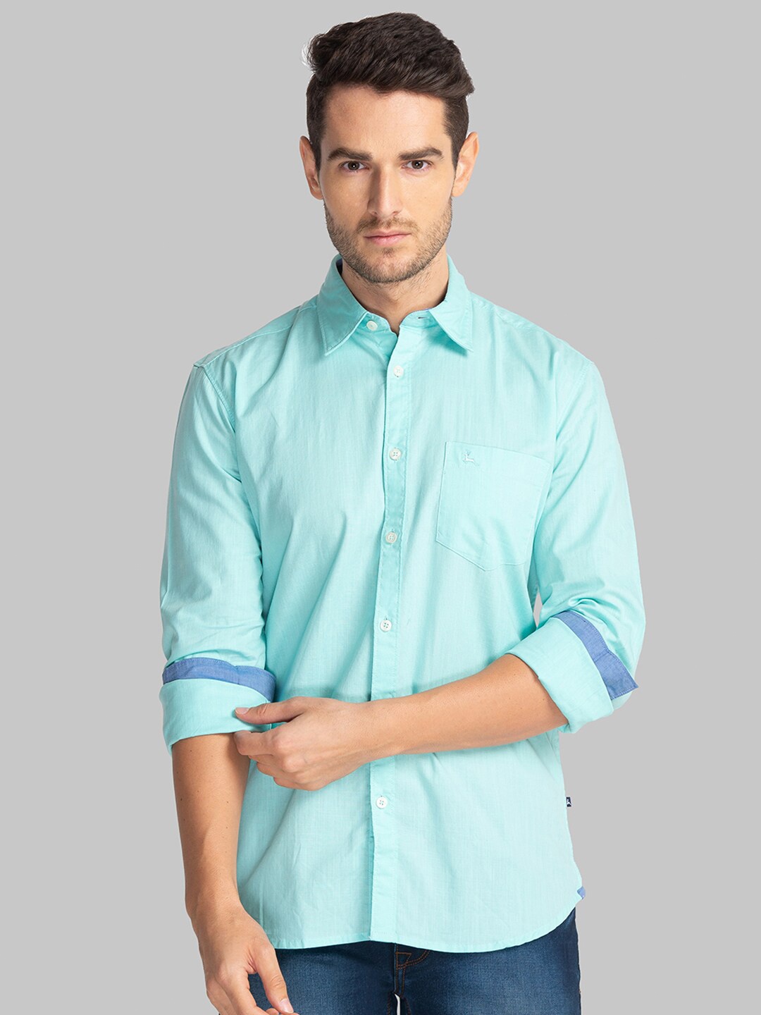 

Parx Men Green Slim Fit Casual Shirt
