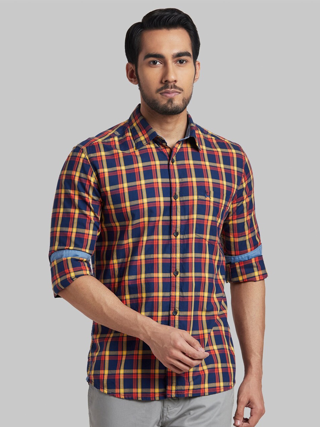 

Parx Men Navy Blue Slim Fit Tartan Checks Checked Casual Shirt
