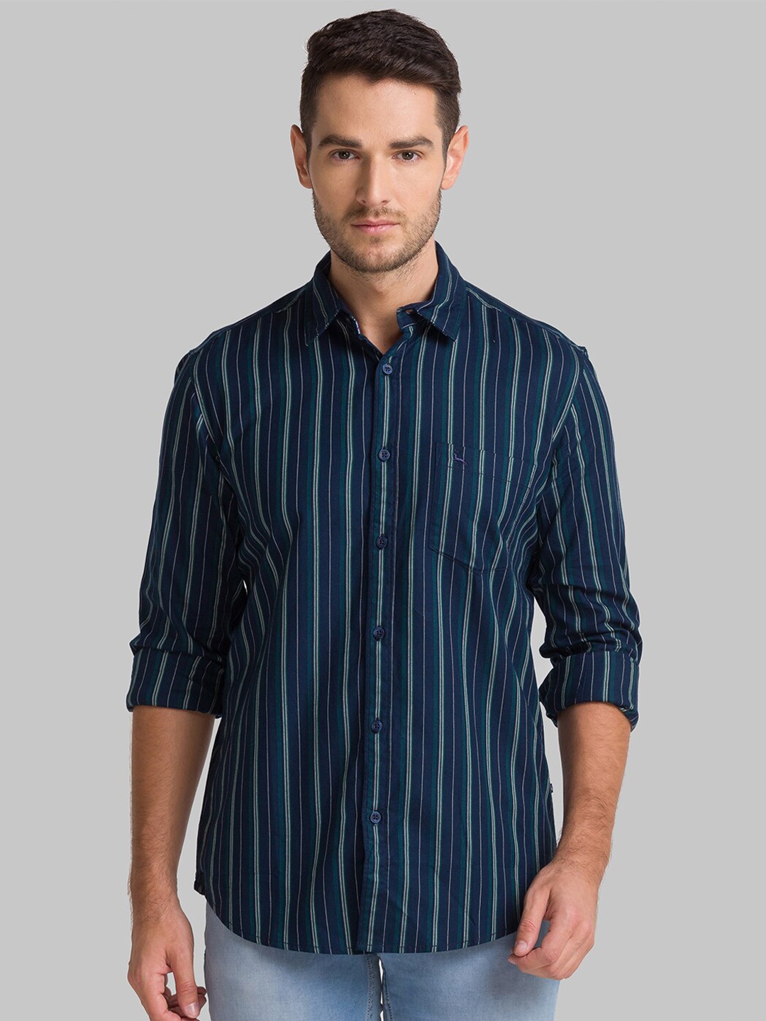 

Parx Men Navy Blue Striped Cotton Slim Fit Casual Shirt