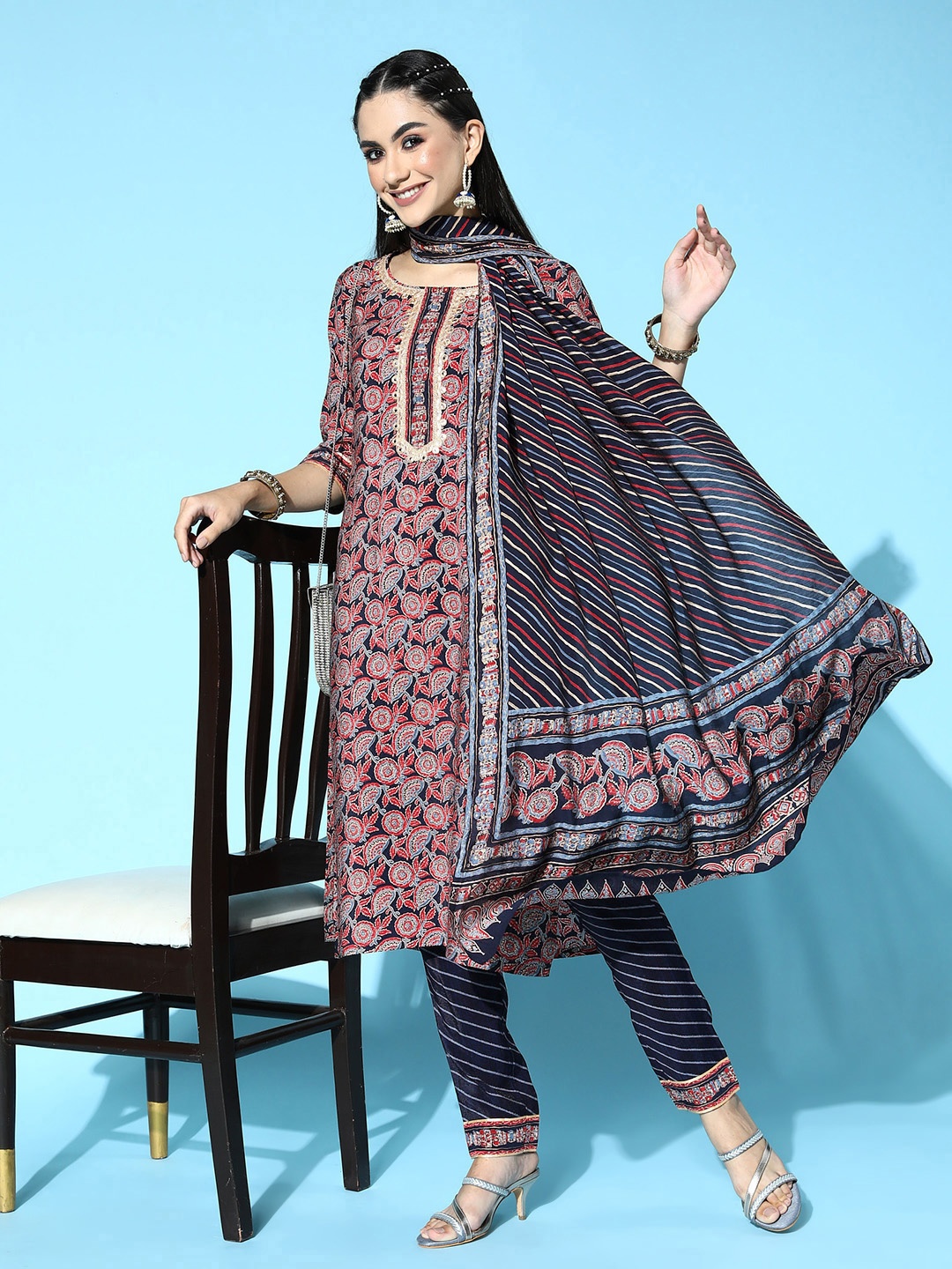 

Libas Women Navy Blue Floral Printed Gotta Patti Kurta with Trousers & With Dupatta