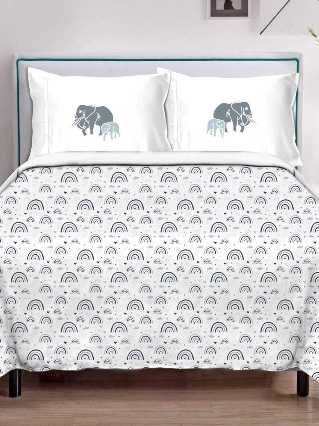 

Sleeping Owls- because your sleep matters White & Grey King Bedsheet with 2 Pillow Covers