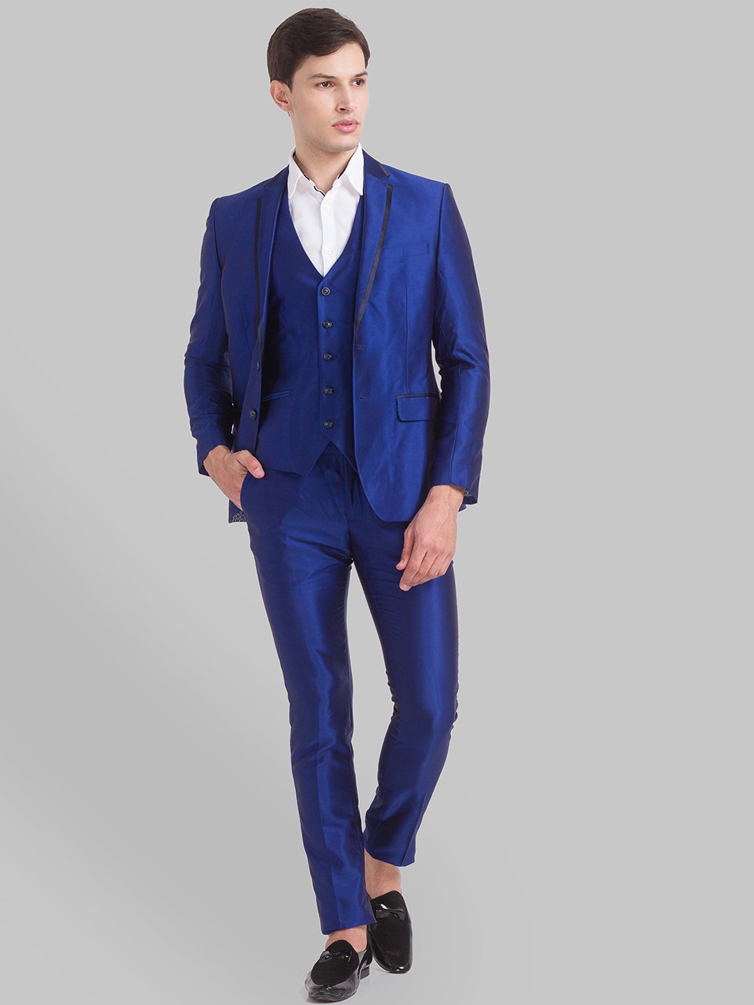 

Parx Men Blue Solid Single-Breasted 2-Piece Formal Suit