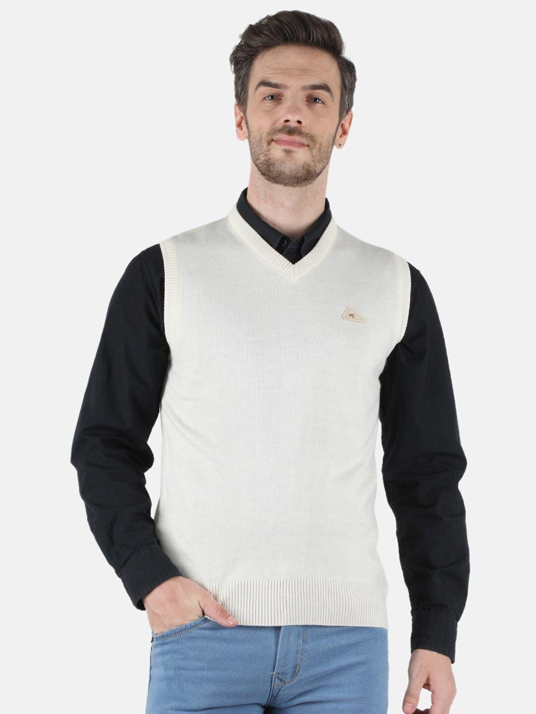 

Monte Carlo Men Off White Sweater Vest