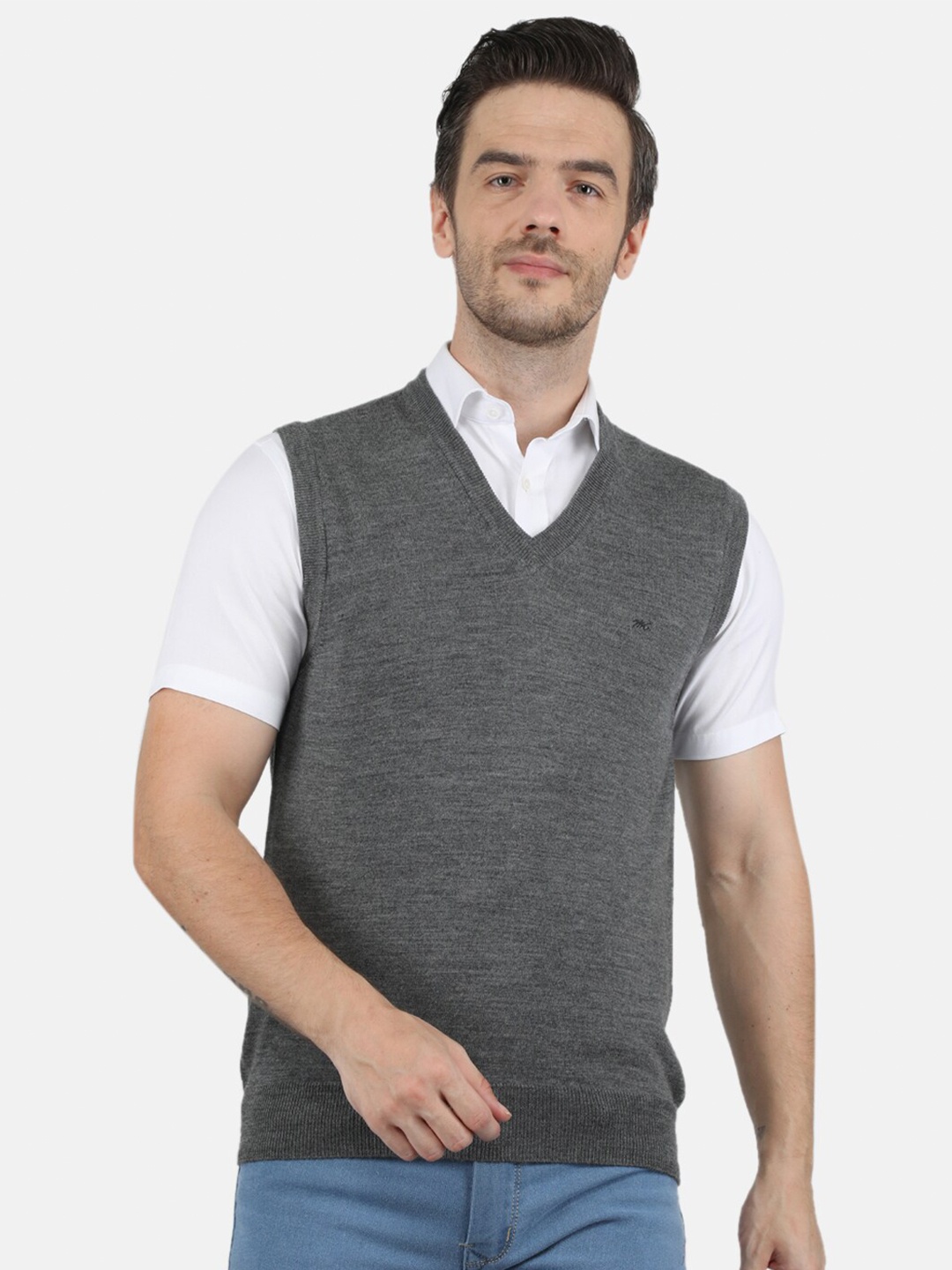

Monte Carlo Plus Size Men Grey Solid Sweater Vest
