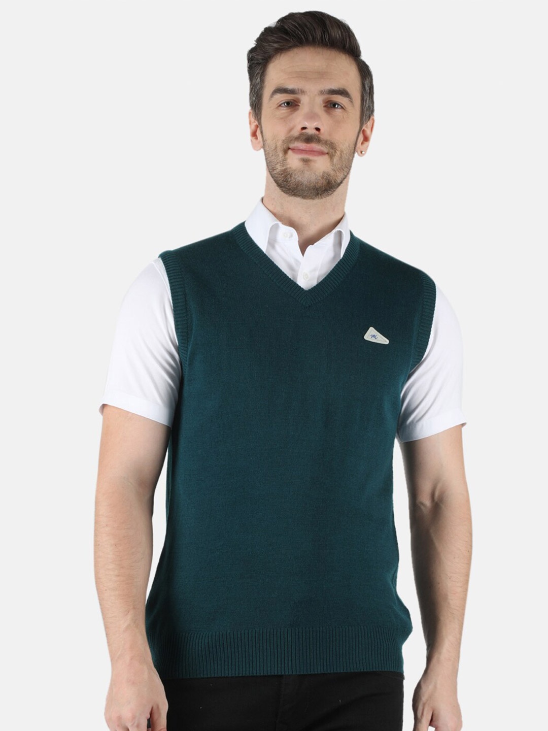 

Monte Carlo Men Green Wool V-Neck Sweater Vest