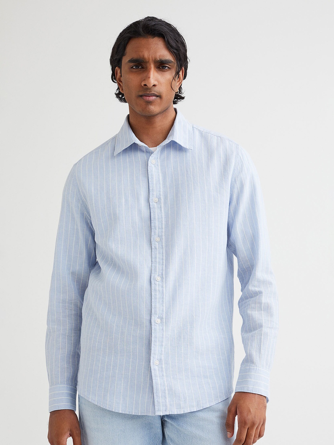 

H&M Men Blue Striped Linen-Blend Shirt Slim Fit
