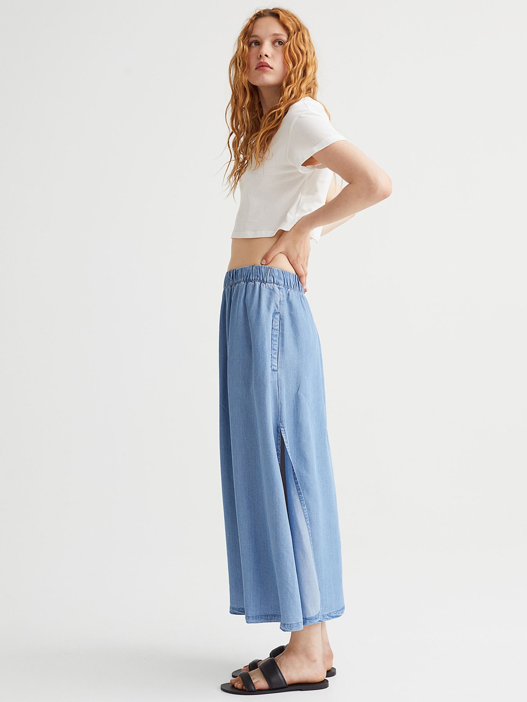 

H&M Women Blue Long Denim Skirt