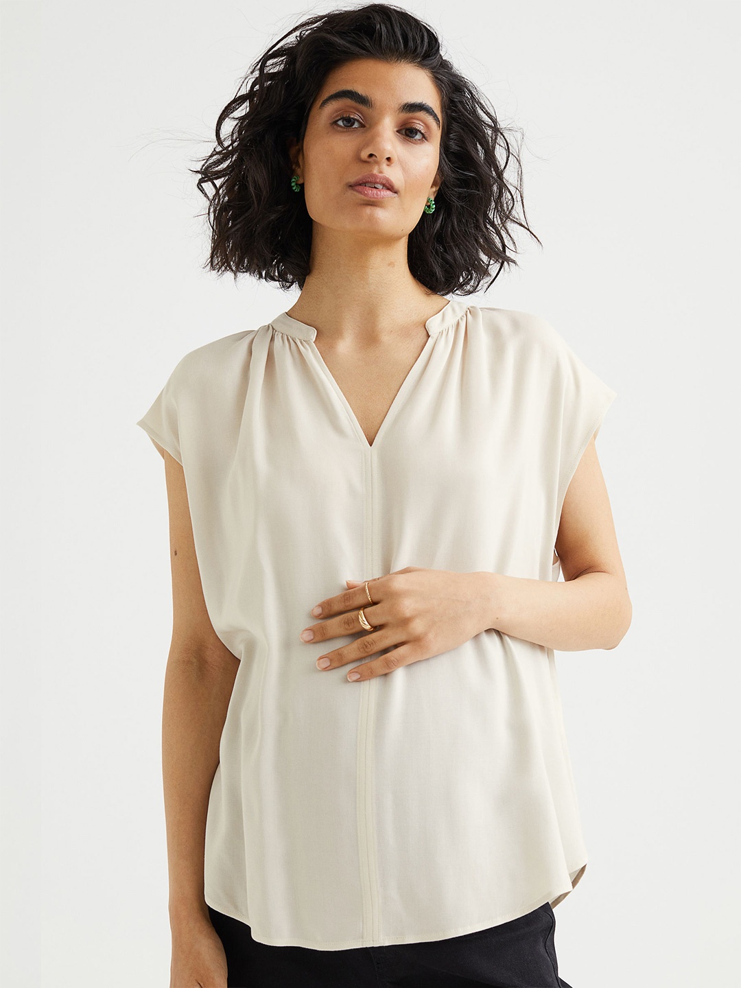 

H&M White Solid MAMA Tie-Belt Blouse