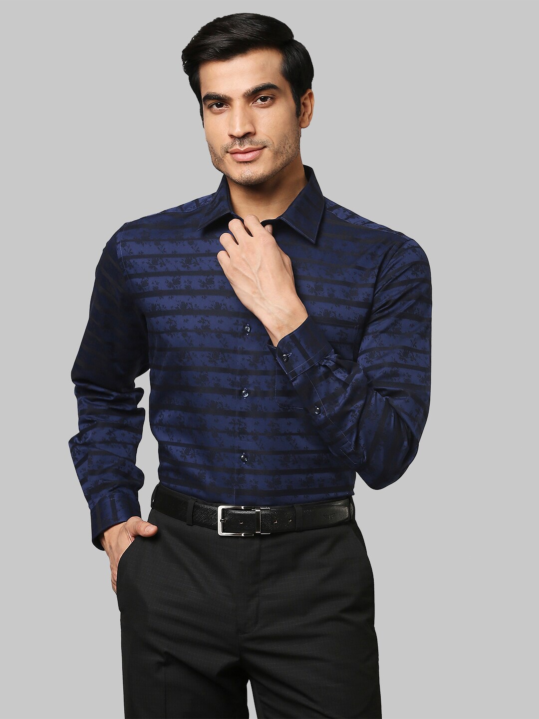 

Raymond Men Blue Printed Cotton Shirts