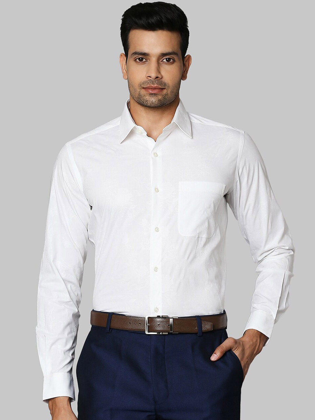 

Raymond Men White Solid Cotton Shirts
