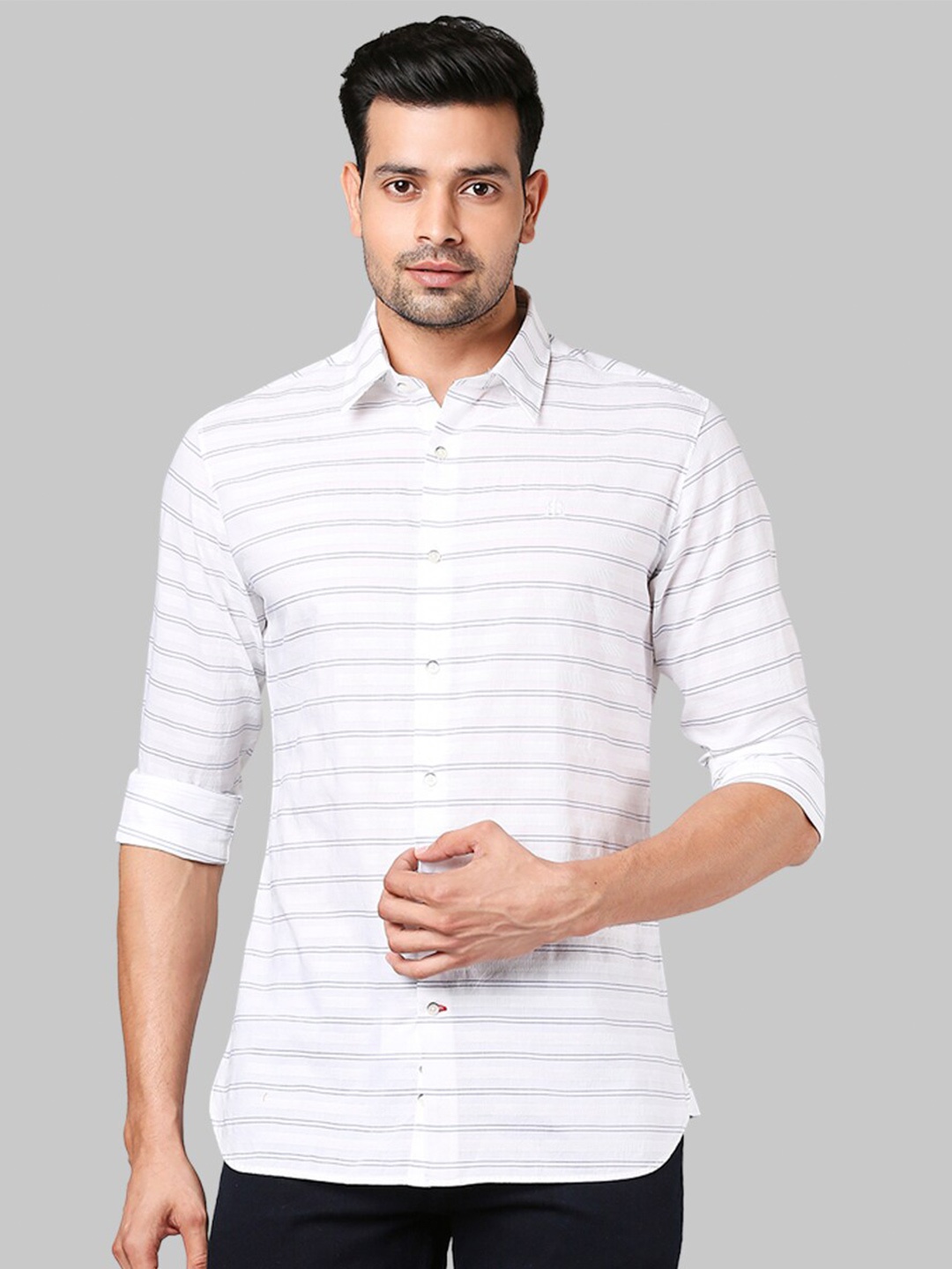

Raymond Men White Slim Fit Horizontal Striped Cotton Casual Shirt
