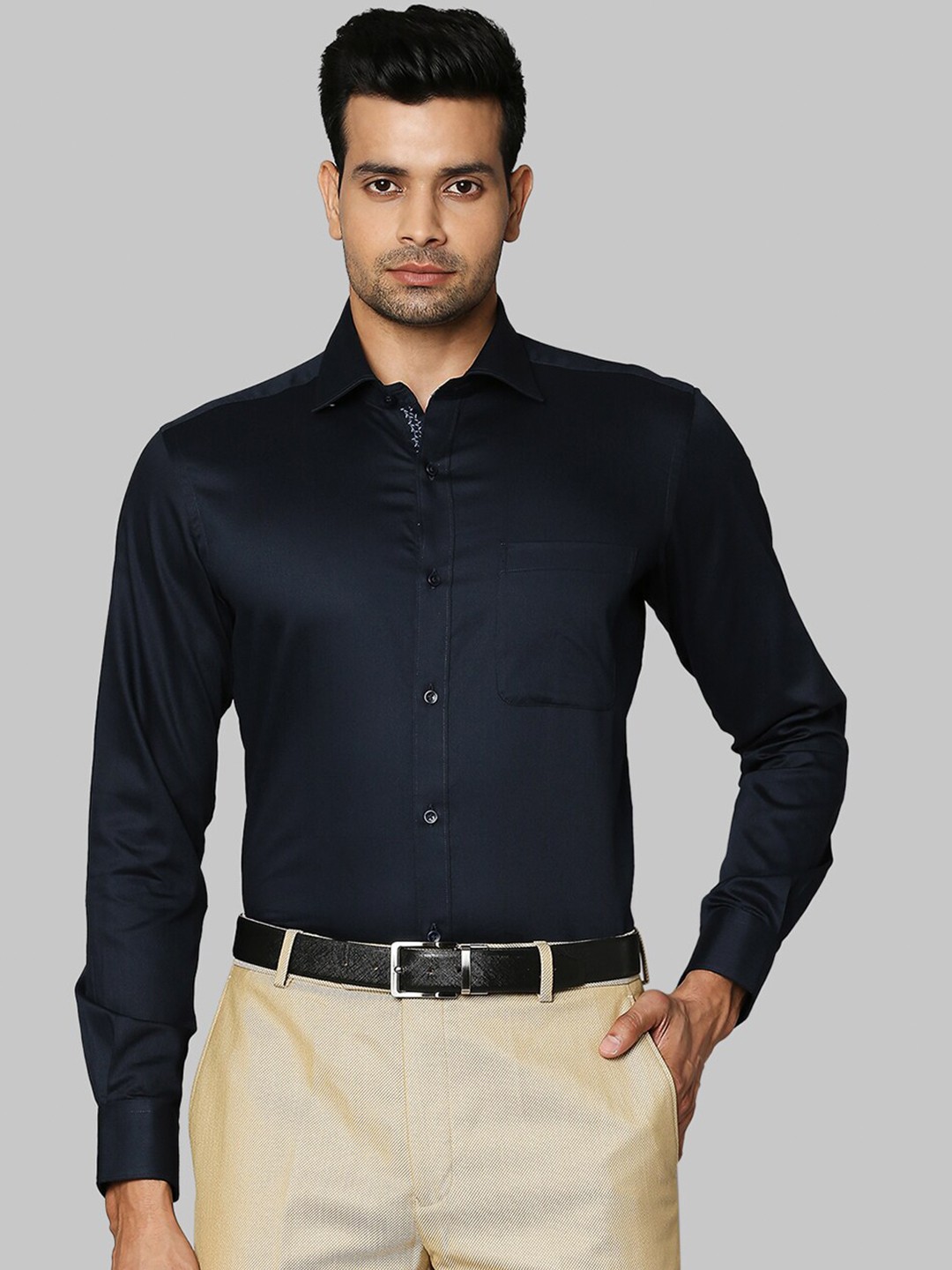 

Raymond Men Navy Blue Formal Shirt