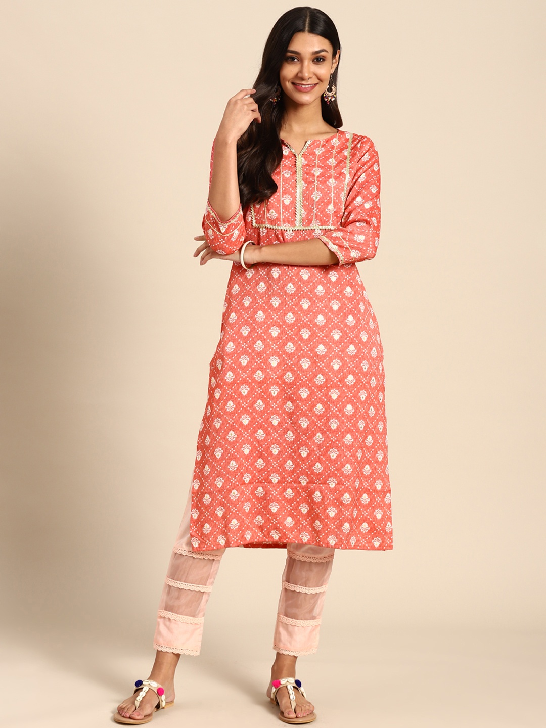 

Sangria Women Rust & White Ethnic Motifs Printed Gotta Patti Kurta