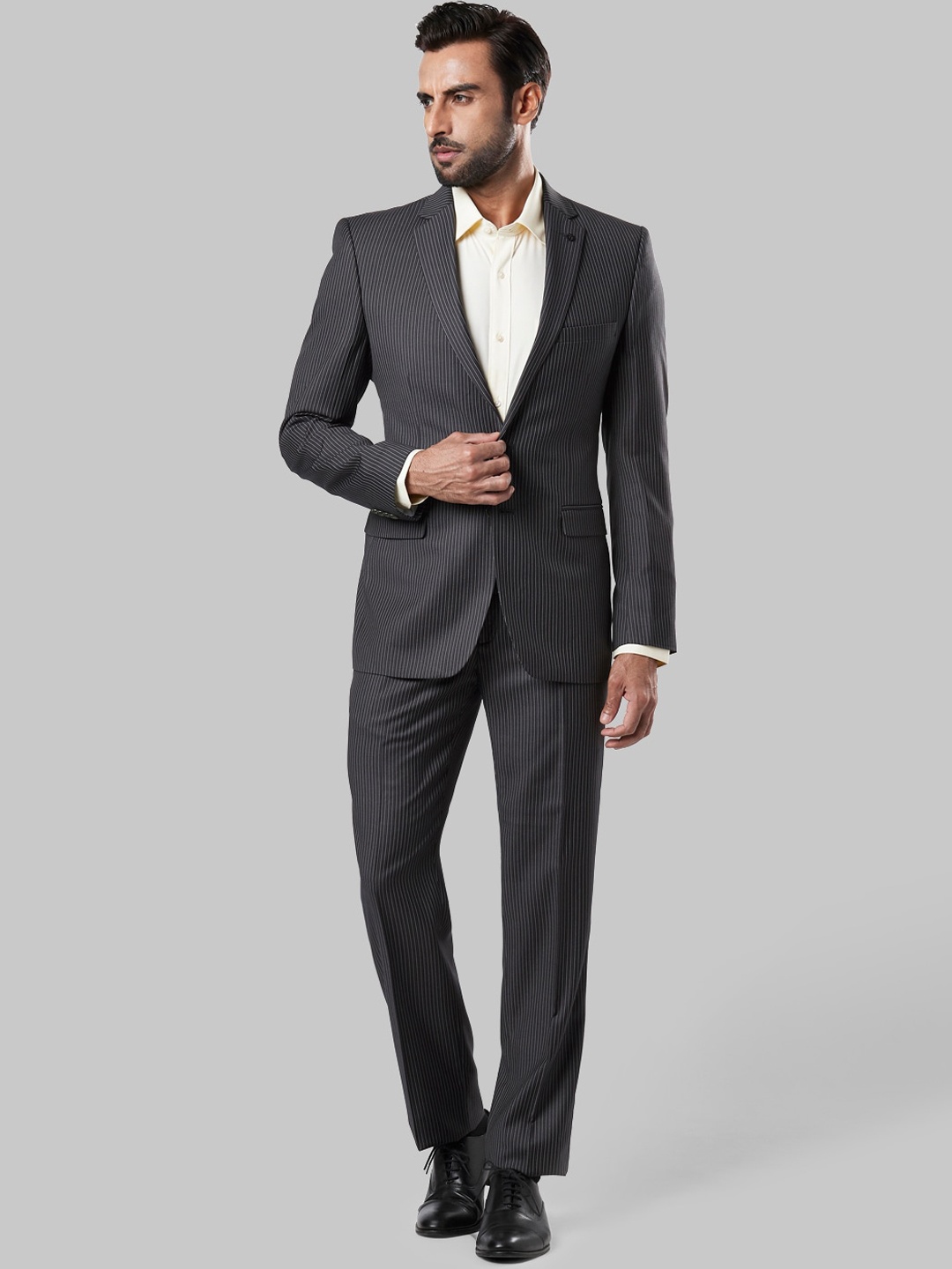 

Raymond Men Grey Striped Single-Breasted Two-Piece Formal Suit