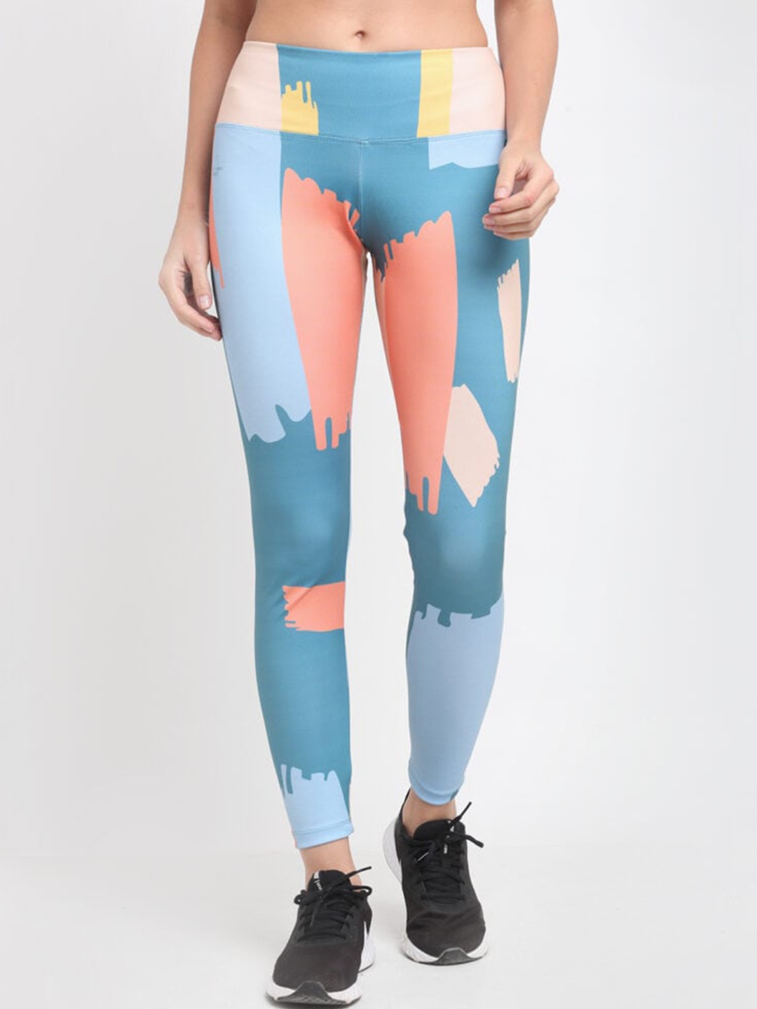 

FITLETHICS Women Green & Peach-Coloured Printed Tights