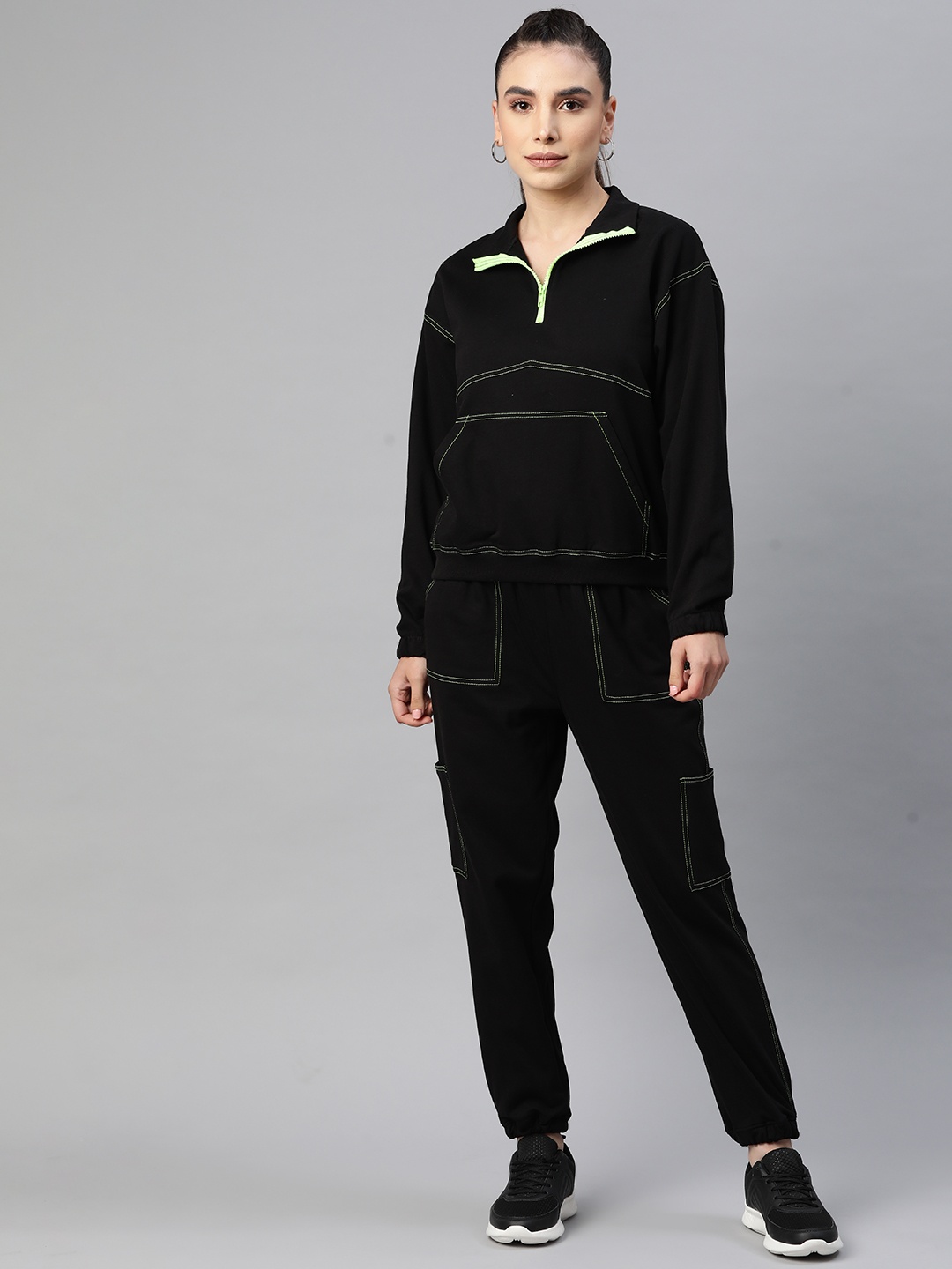 

Laabha Women Black Solid Tracksuit