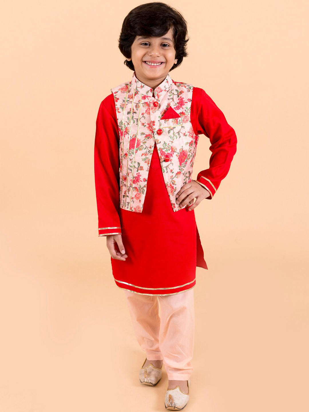 

pspeaches Boys Red Floral Layered Pure Cotton Kurta Pyjama With Jacket