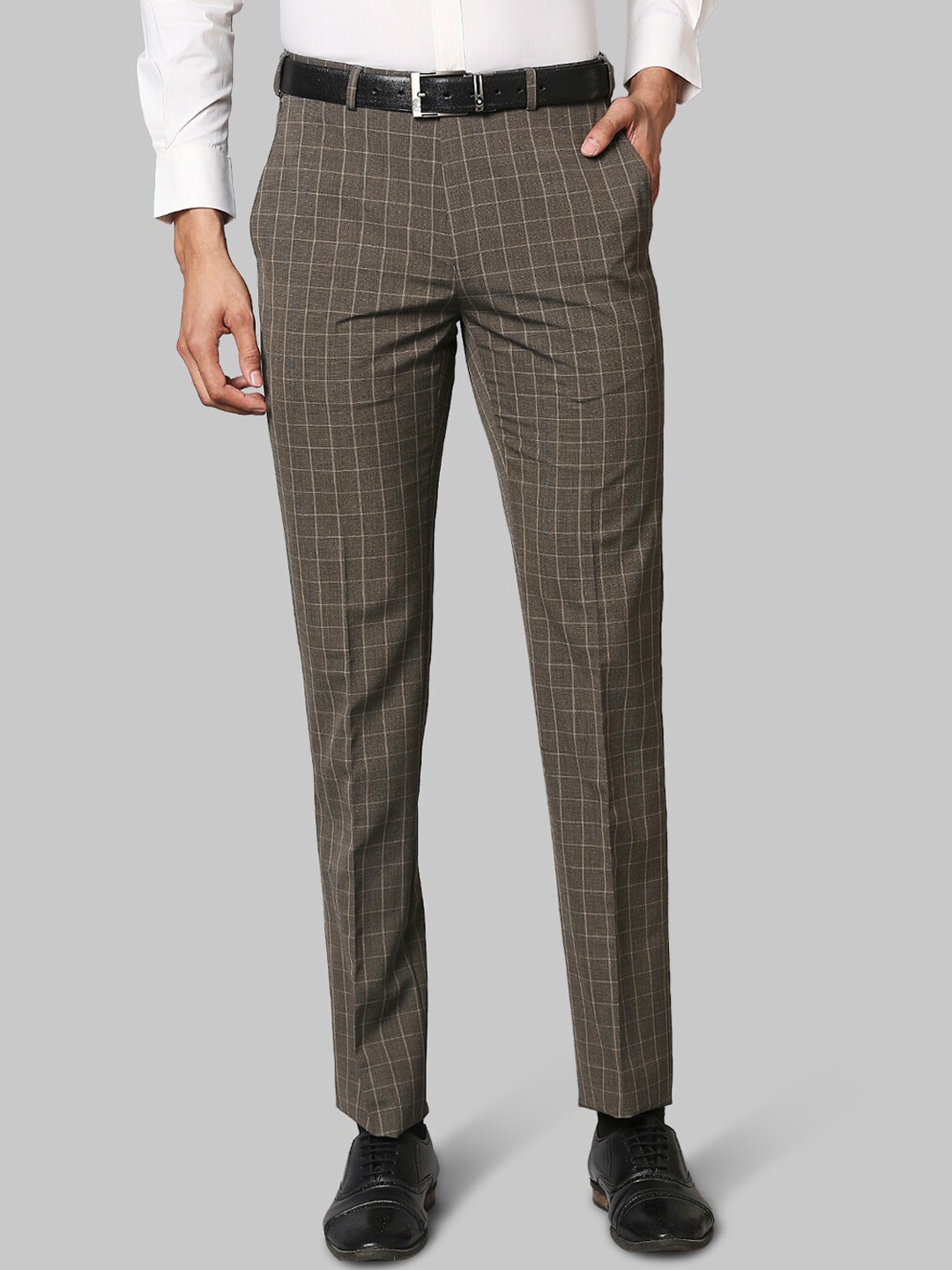 

Raymond Men Brown Checked Formal Trousers