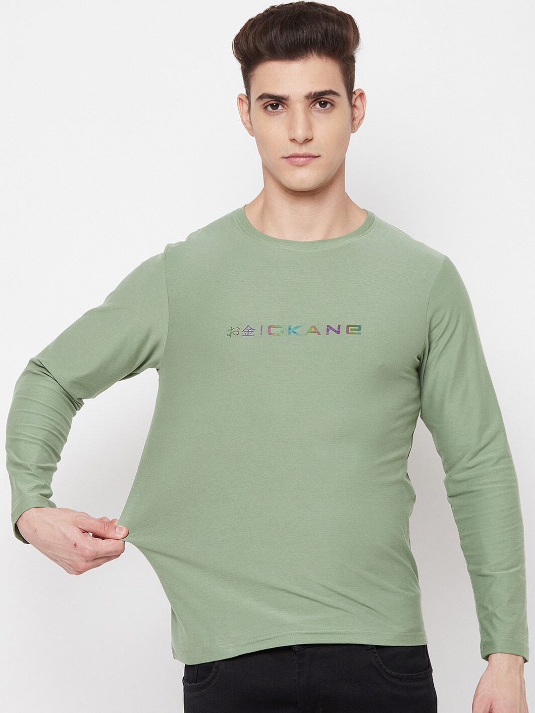 

Okane Men Green Typography Printed T-shirt