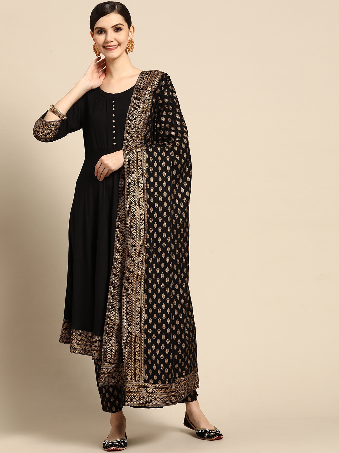 

Gerua By Libas, Black