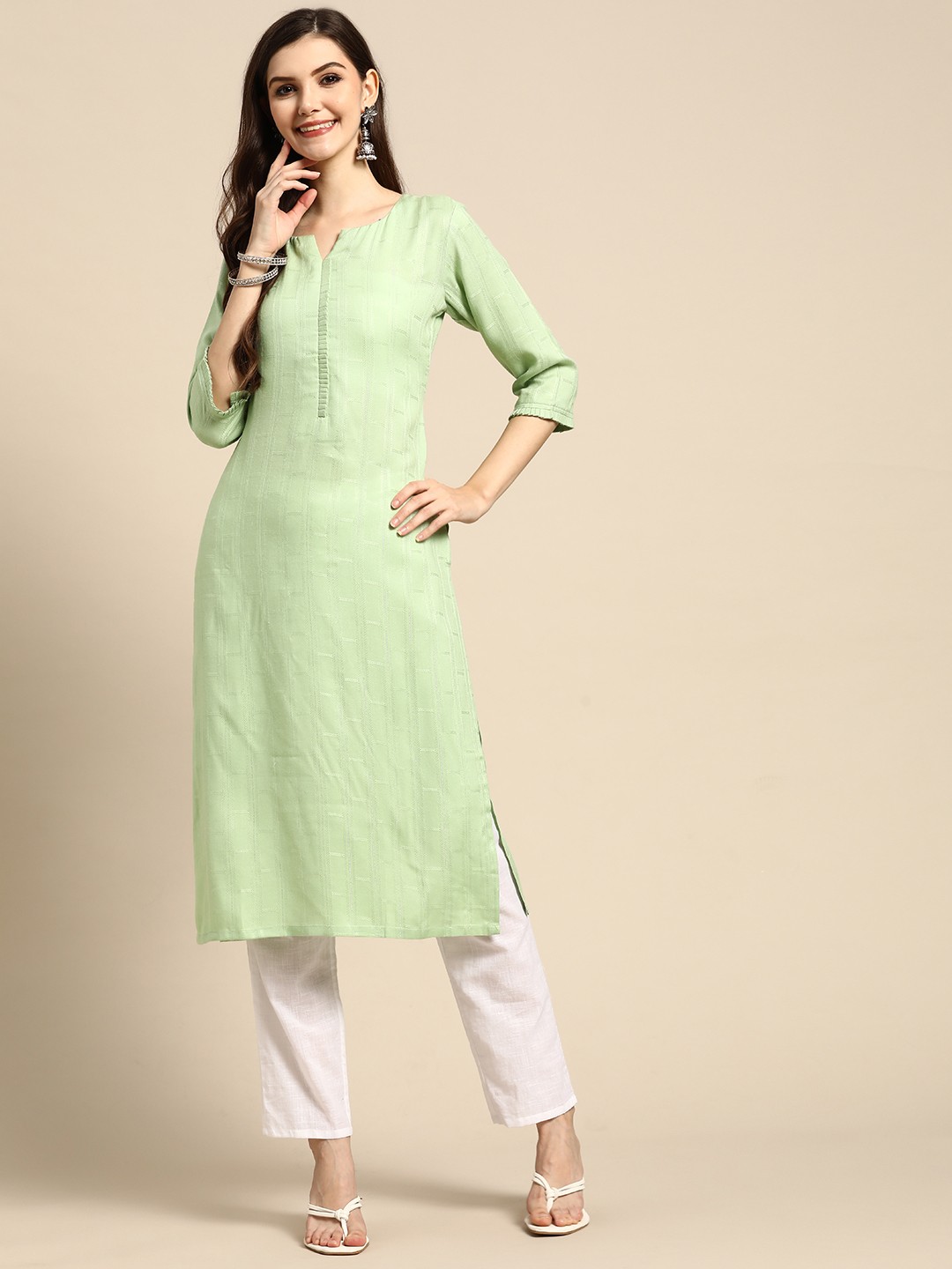 

Gerua By Libas, Green