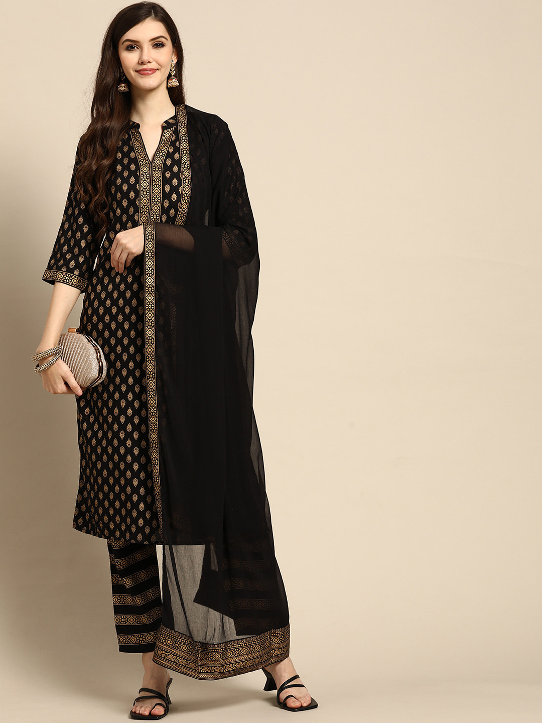 

Gerua By Libas, Black