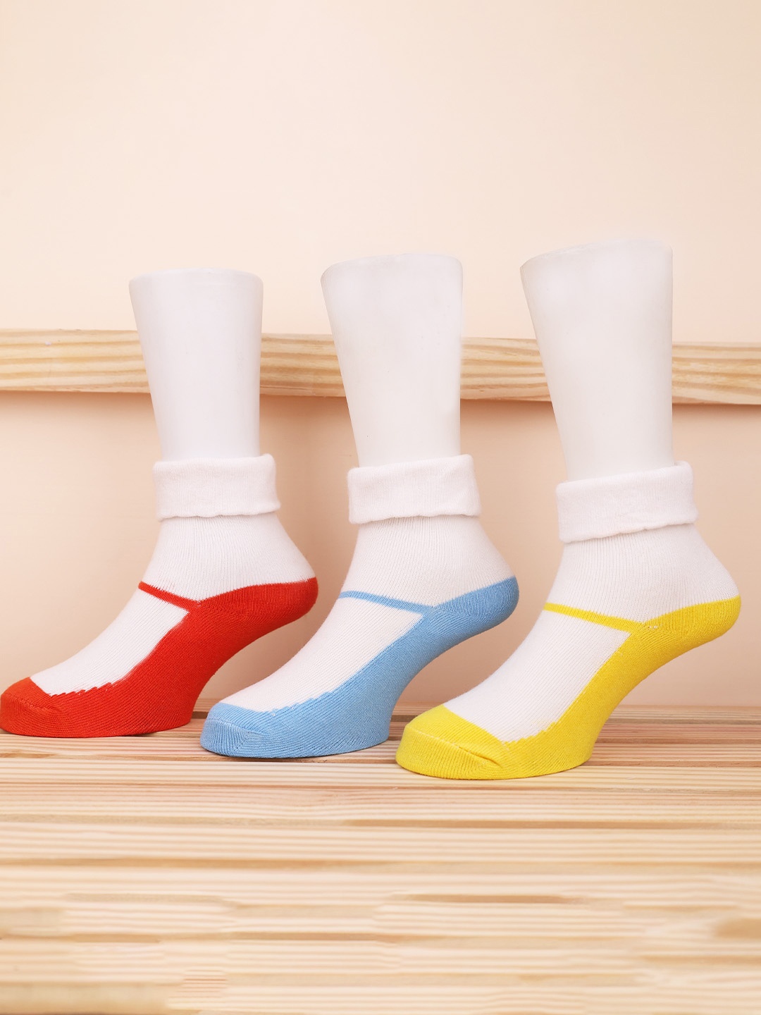 

FOOTPRINT 3 Pairs Infant Kids Patterned Ankle-Length Organic Cotton Socks, Yellow