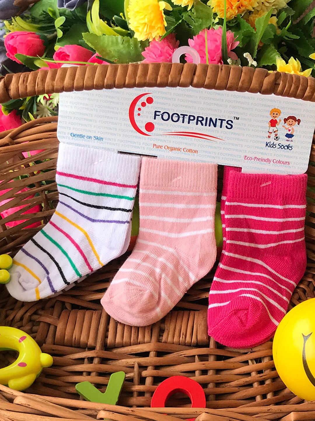 

FOOTPRINTS Kids Pack Of 3 Striped Ankle-Length Socks, White